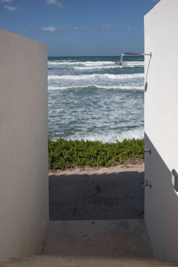 Wave, An Idyllic Seafront Suite By Nirousuites Kokkini Hani Ngoại thất bức ảnh